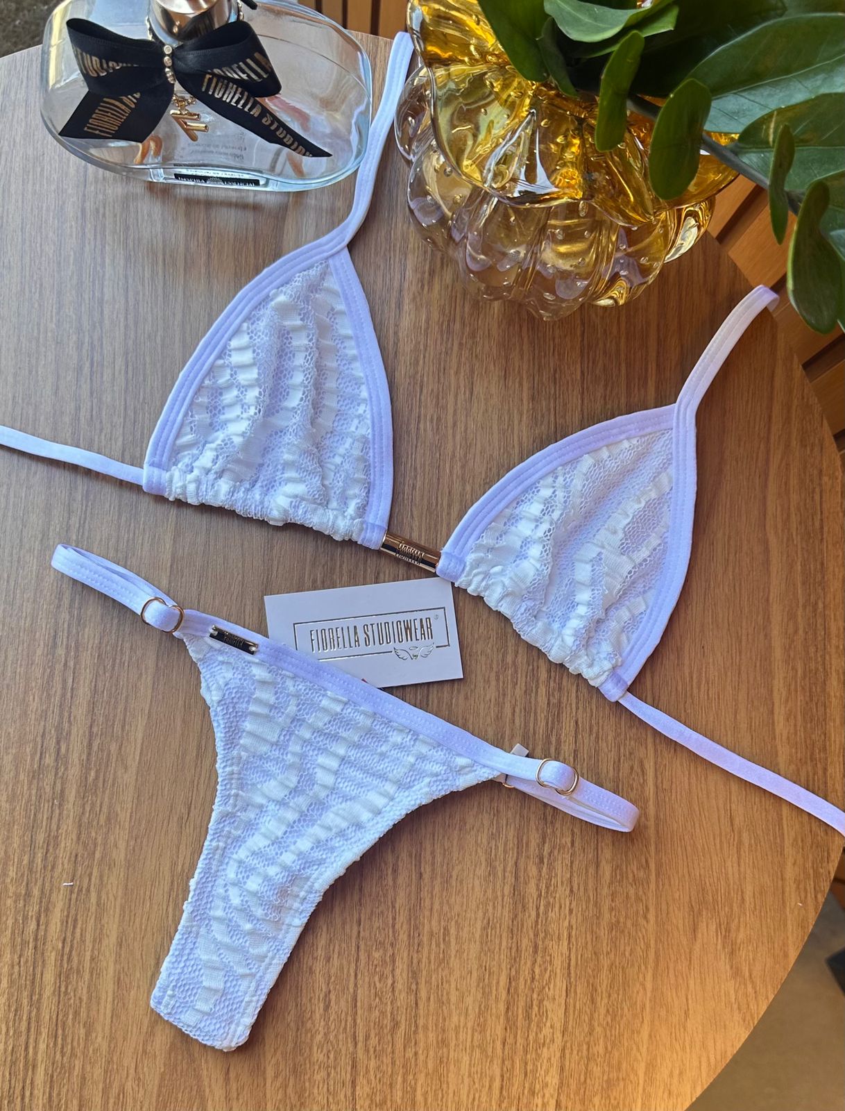 Biquini Anitta Lampedusa Branco